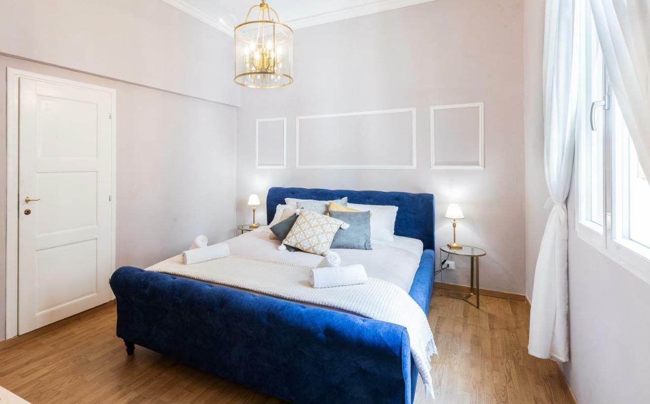 Historic Center Palace - Huge 4 Bedrooms Santa Croce Apartment - By LikehomeFirenze Bagian luar foto